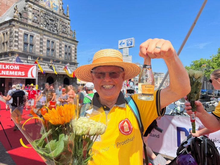 Wandelmusketiers lopen 450 kilometer voor ‘t Praethuys