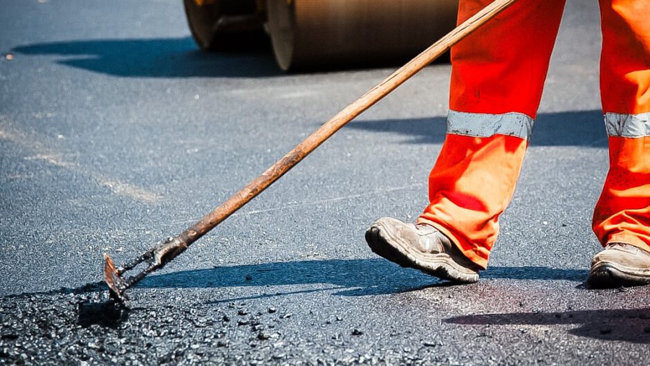 Verkeersinfarct door werkzaamheden Nieuwe Schermerweg Oudorp