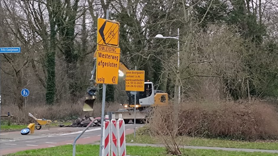 Westerweg Alkmaar afgesloten door aanbrengen van drempels
