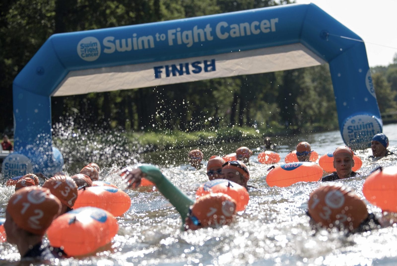 Eerste Alkmaarse editie van Swim to Fight Cancer op 9 juni