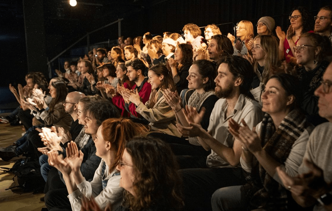 Karavaan brengt van 7 t/m 9 maart de tweede editie van SPRINGTIJD in Theater de Drukkerij