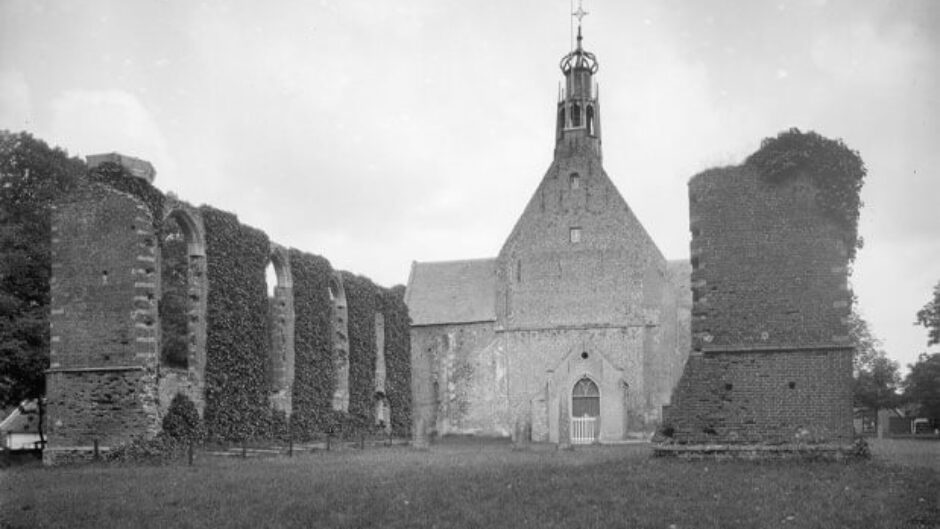 Het beleg van Alkmaar en de impact daarvan op de Ruïnekerk en Bergen