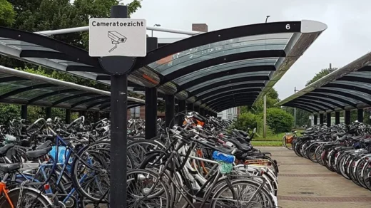Cameratoezicht bij station Heiloo tegen fietsendiefstal