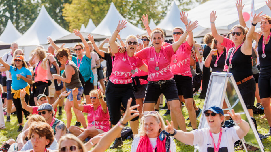 Pink Ribbon Dam tot Dam Wandeltocht ouderwets populair