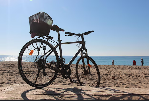 Extra fietsenstalling bij het strand