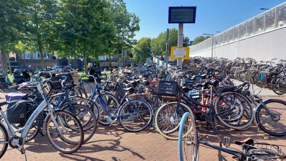 Op 24 en 26 september regent het fietslampjes op station Alkmaar