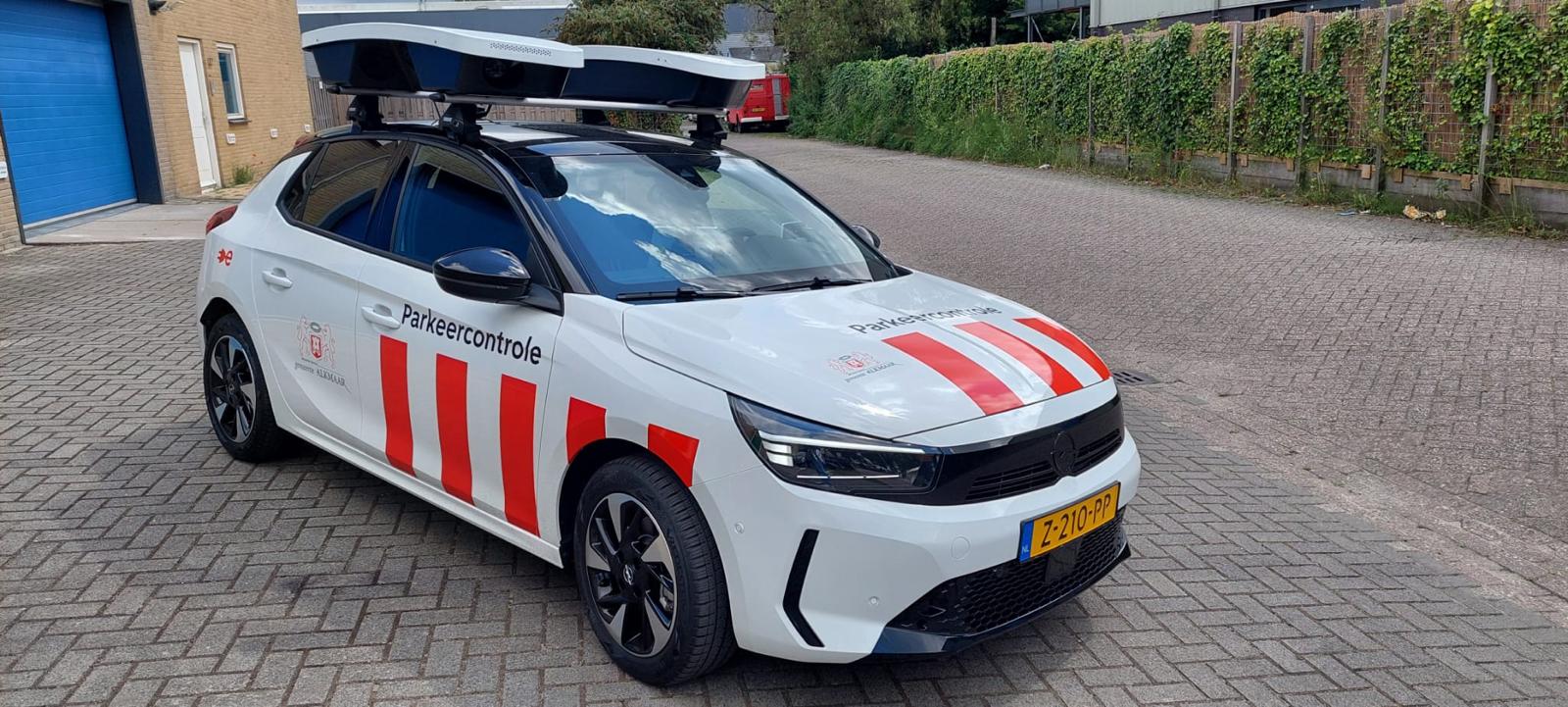 Uitstel inzet scanauto voor parkeren in Alkmaar vanwege problemen met ‘blurren’