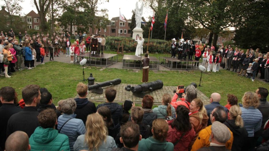 Kranslegging “Een krans voor Victorien”