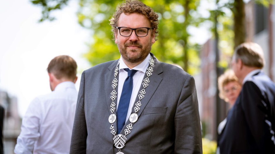 Burgemeester sluit woning in Heerhugowaard