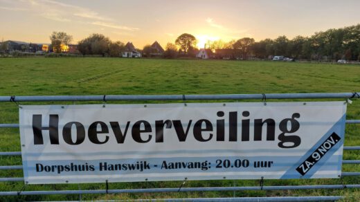 Hoeverveiling belooft gezellige avond vol bijzondere kavels te worden