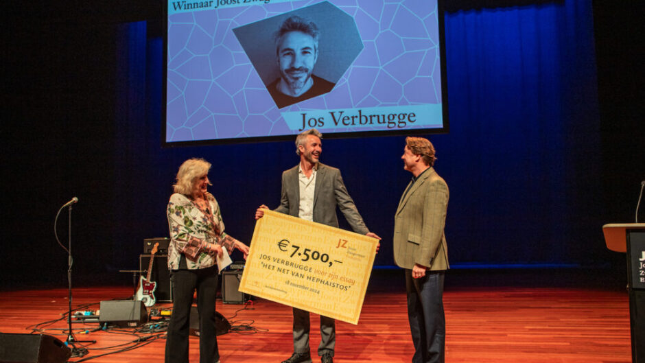 Jos Verbrugge is de winnaar van de Joost Zwagerman Essayprijs 2024